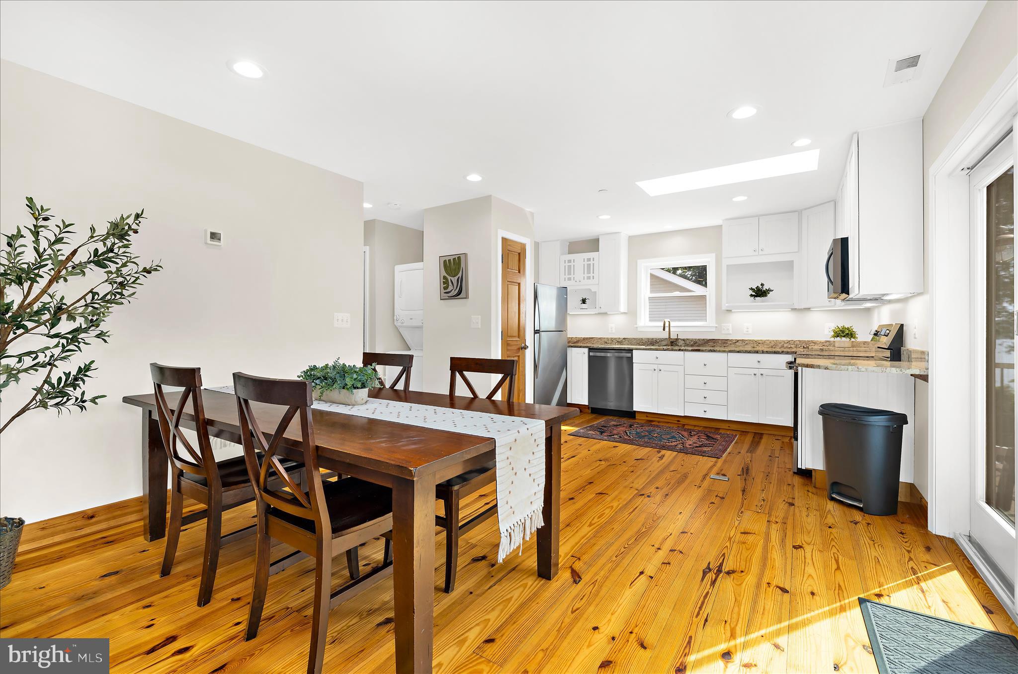 HERALD HARBOR - Residential