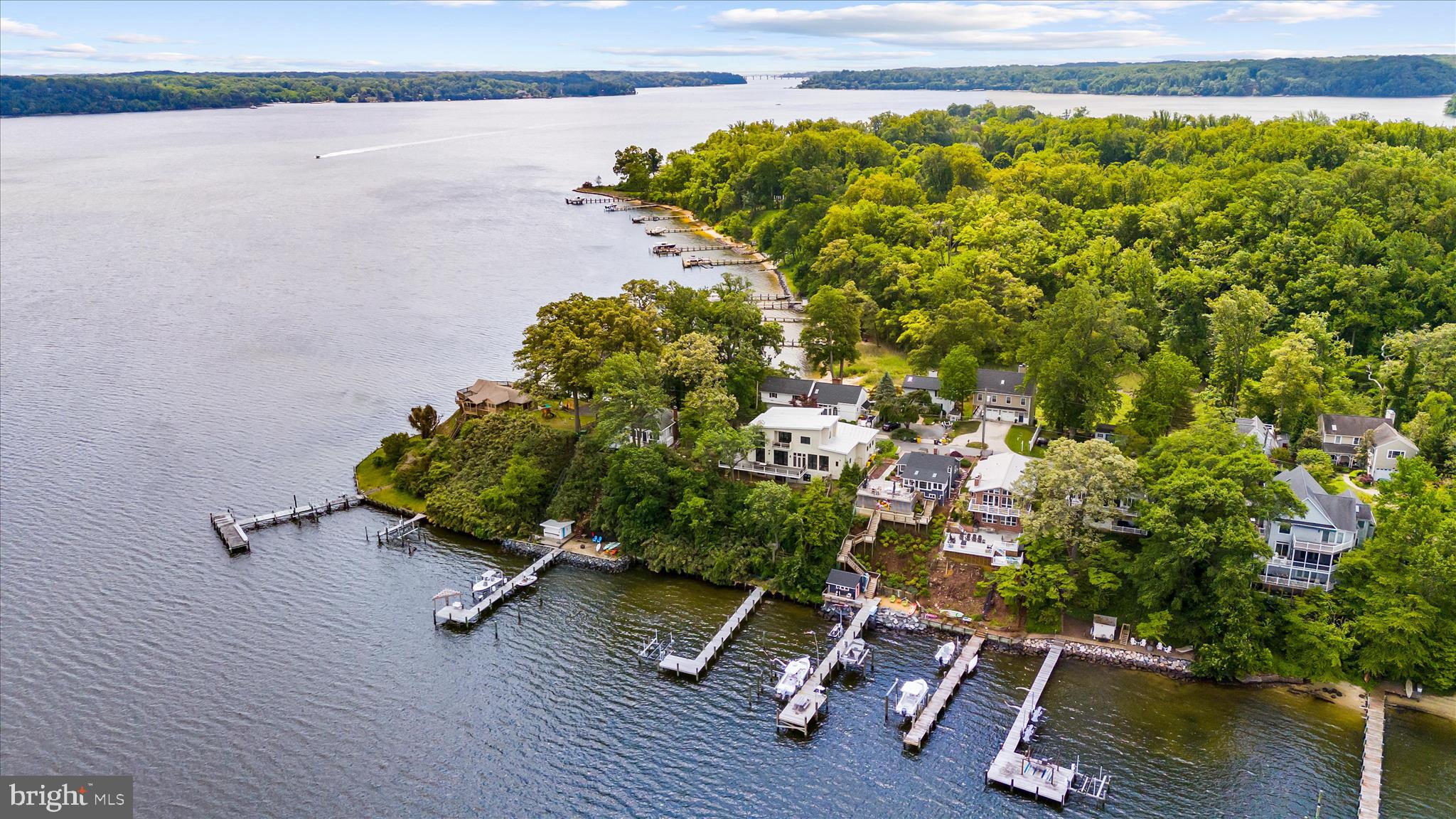 HERALD HARBOR - Residential