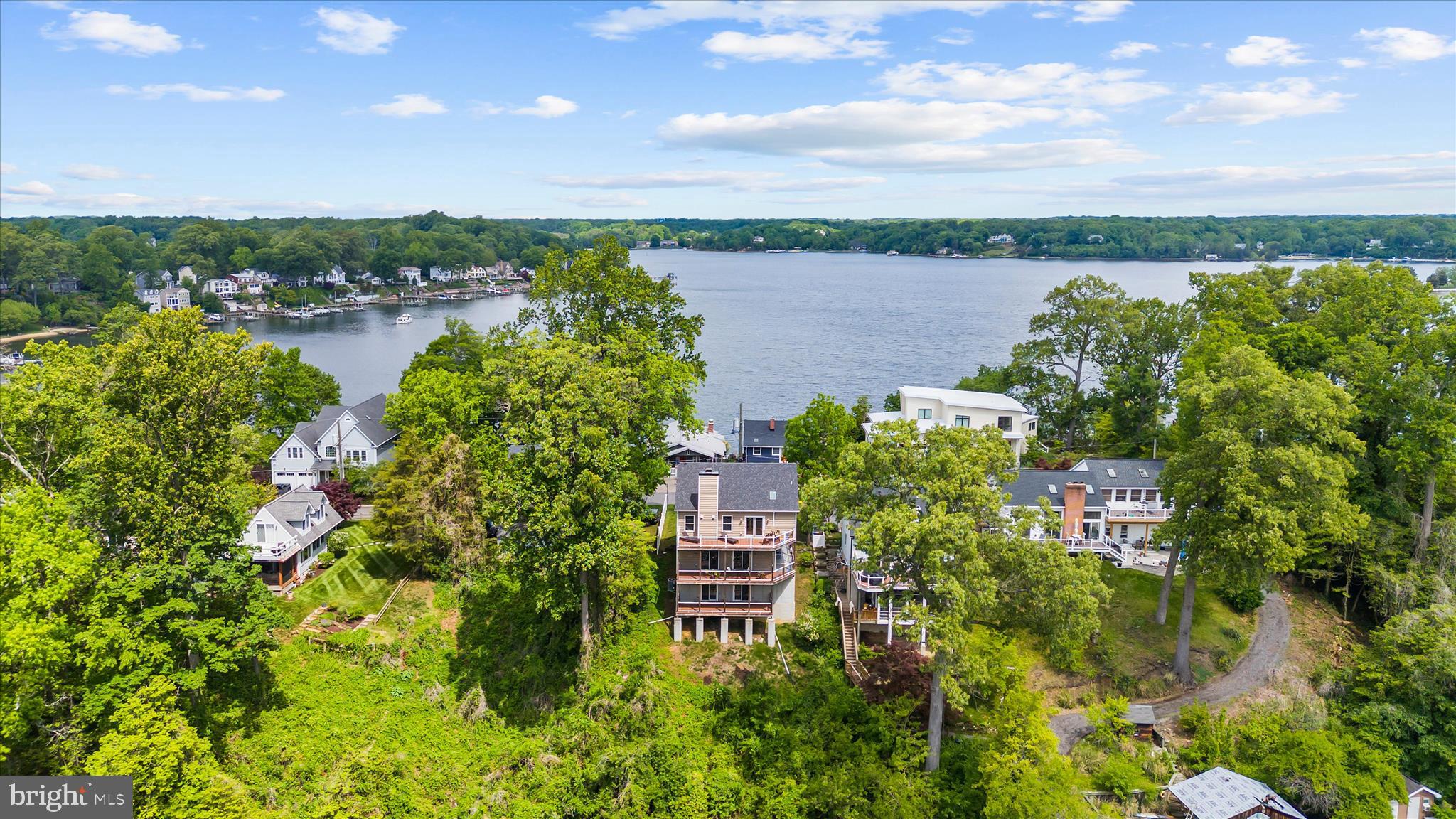 HERALD HARBOR - Residential