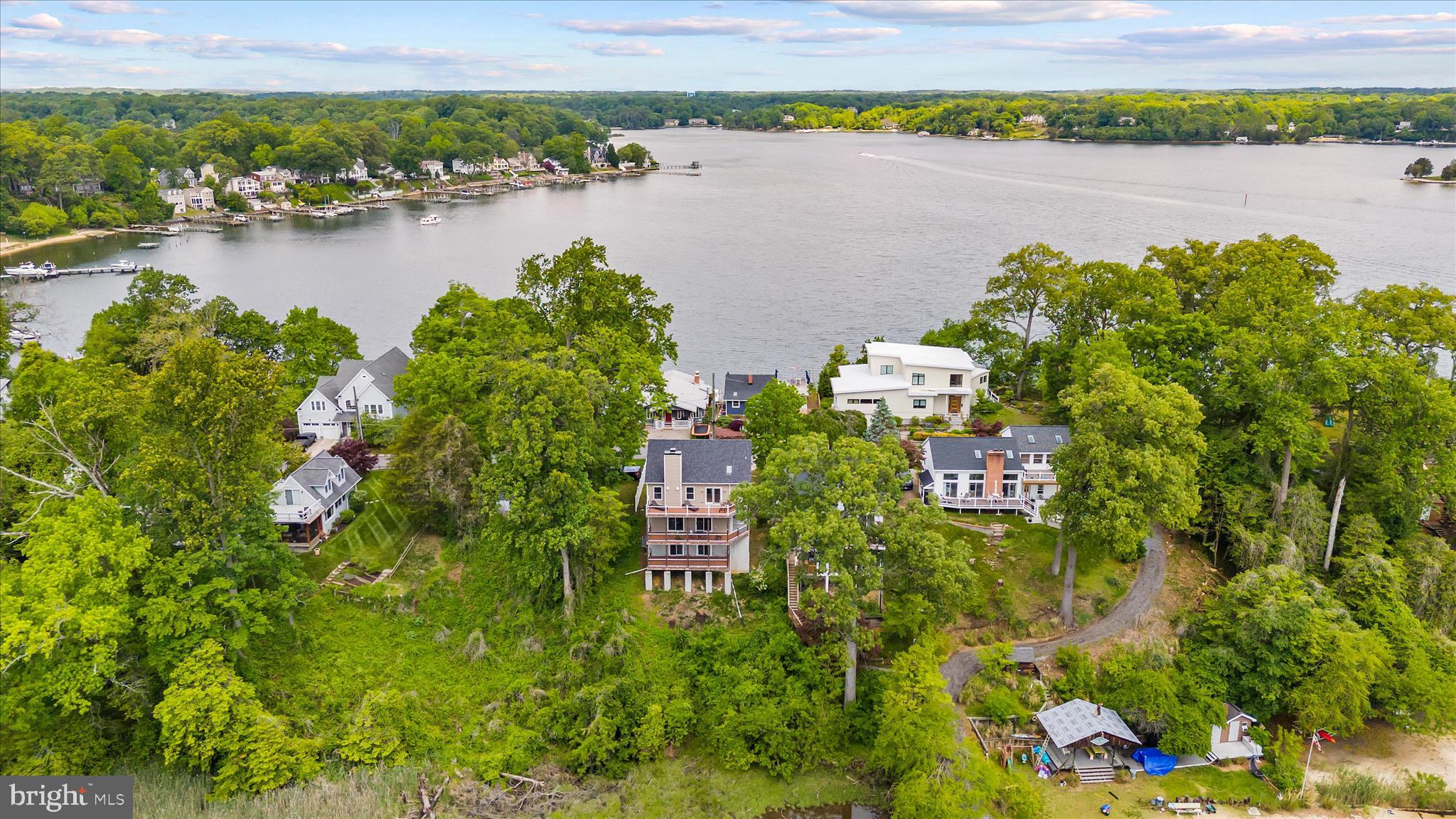HERALD HARBOR - Residential