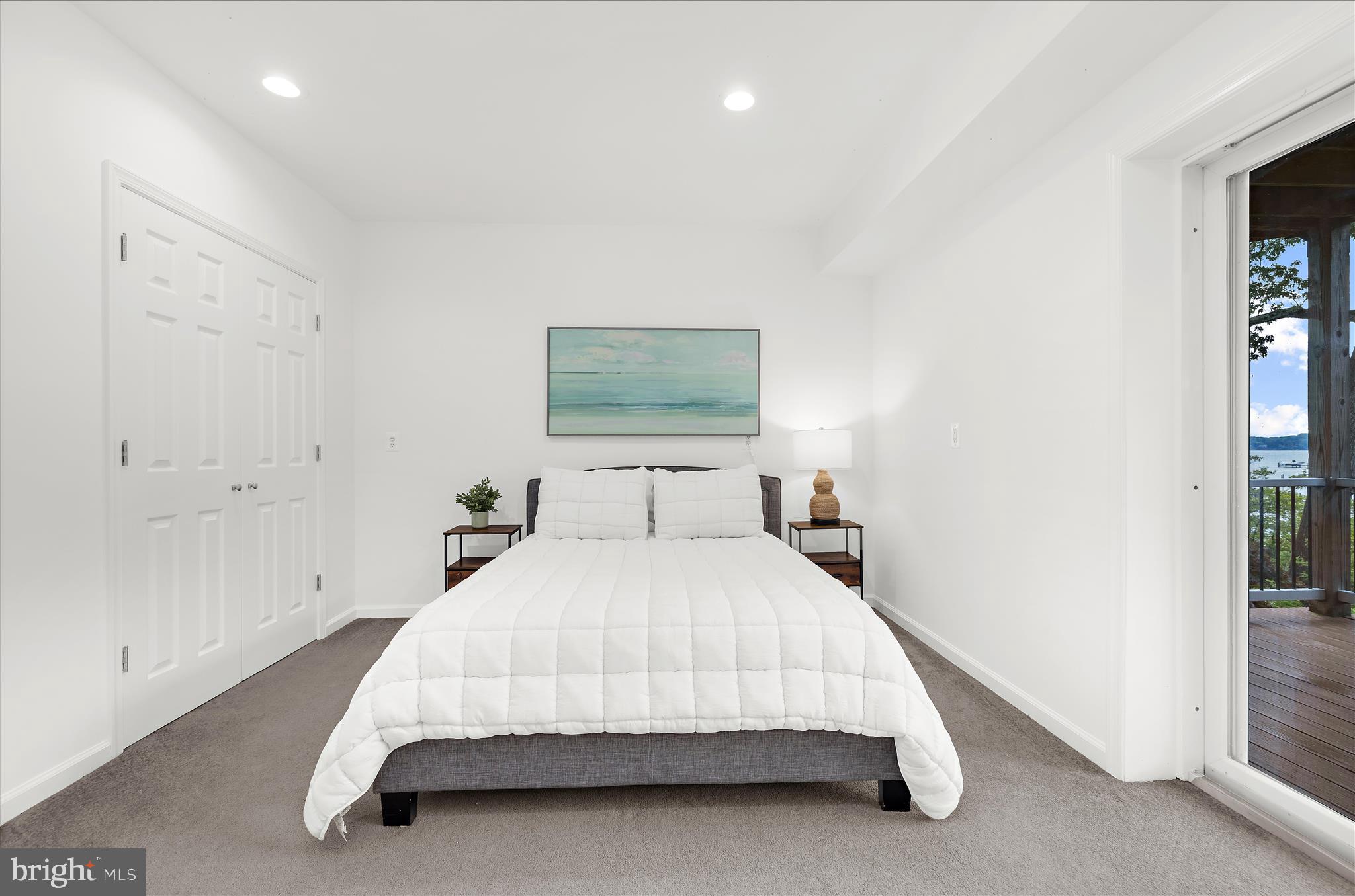HERALD HARBOR - Residential
