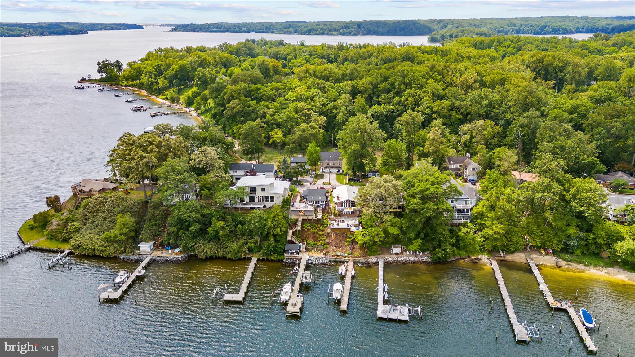 HERALD HARBOR - Residential