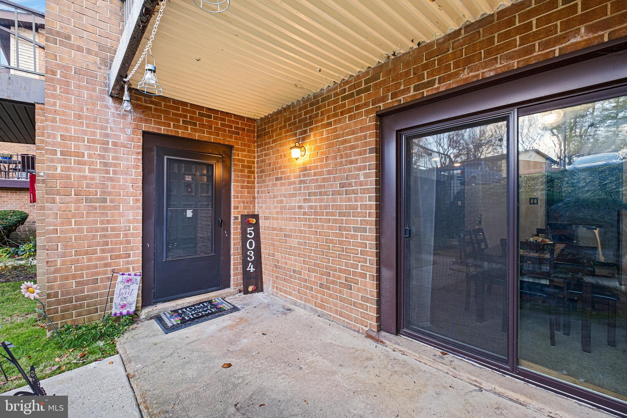 5034 W BRIGANTINE COURT 5034