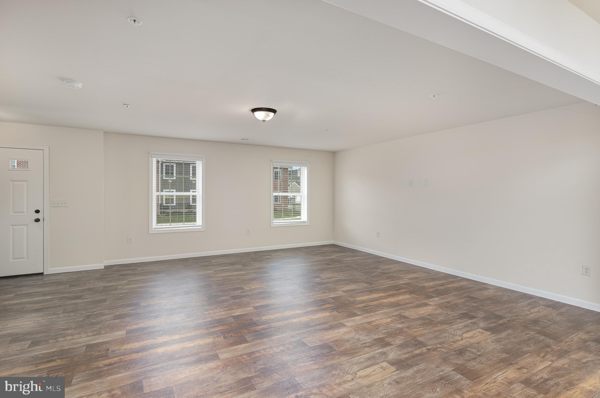 CARLISLE - Residential Lease