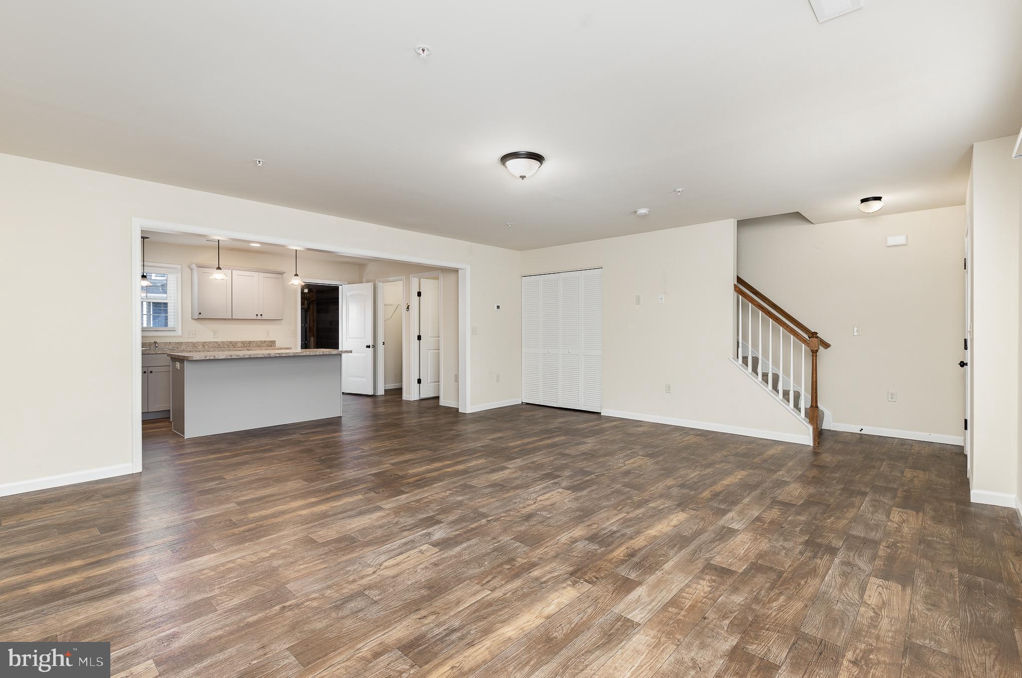 CARLISLE - Residential Lease