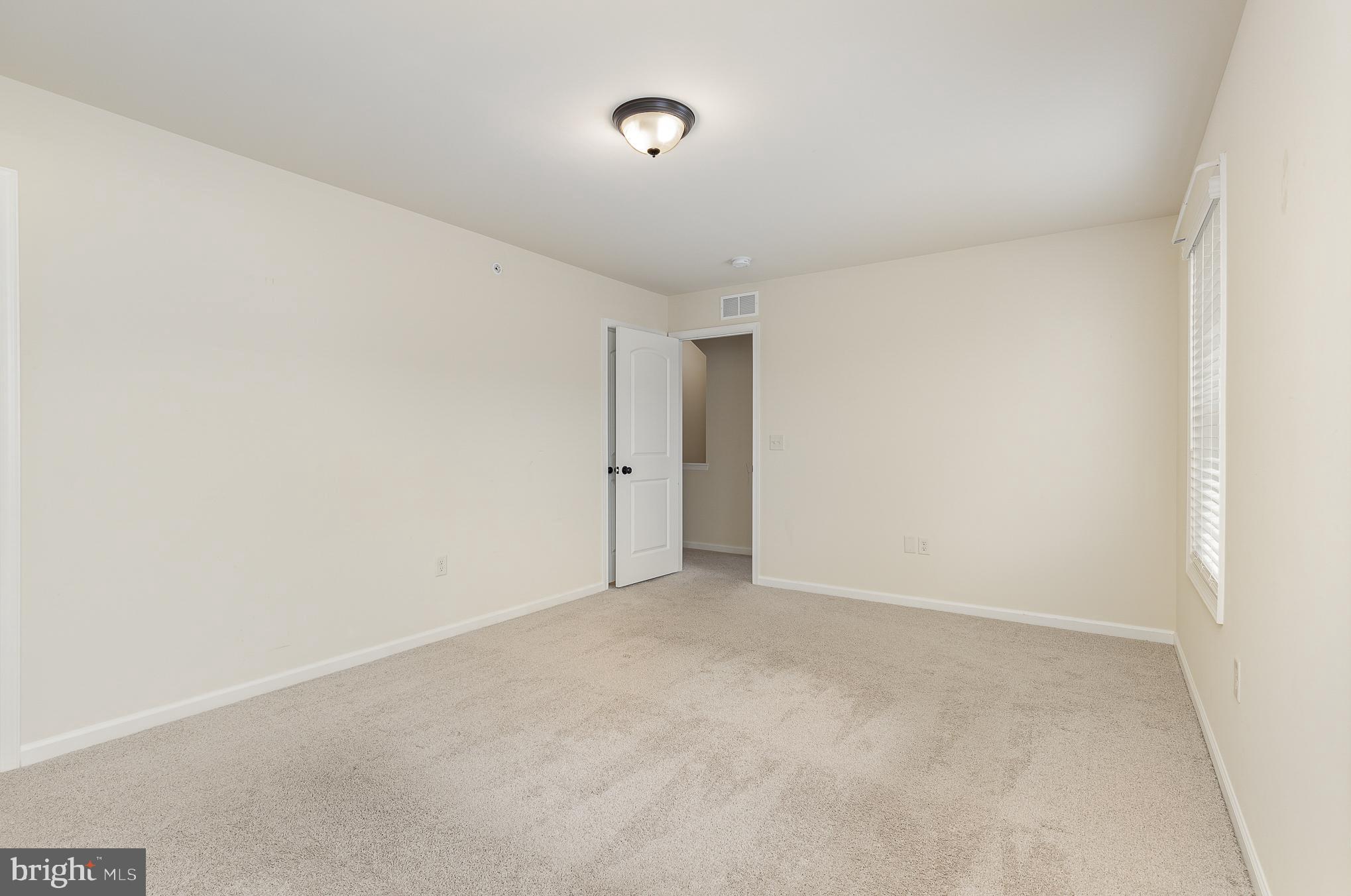 CARLISLE - Residential Lease