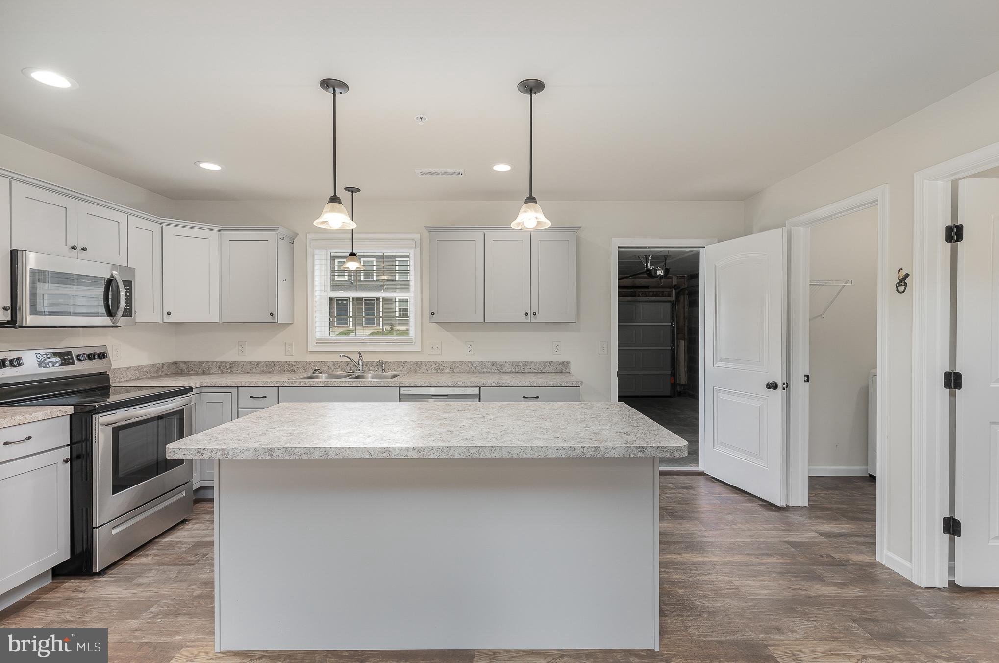 CARLISLE - Residential Lease