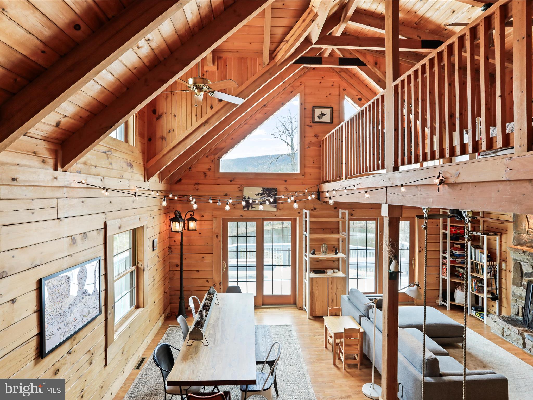 RIVER RIDGE - Residential