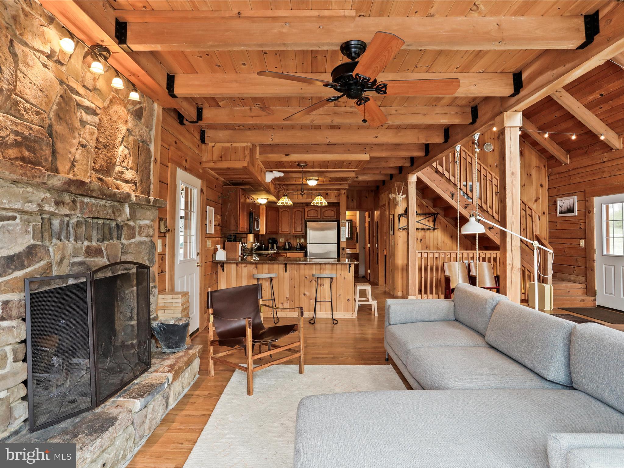 RIVER RIDGE - Residential