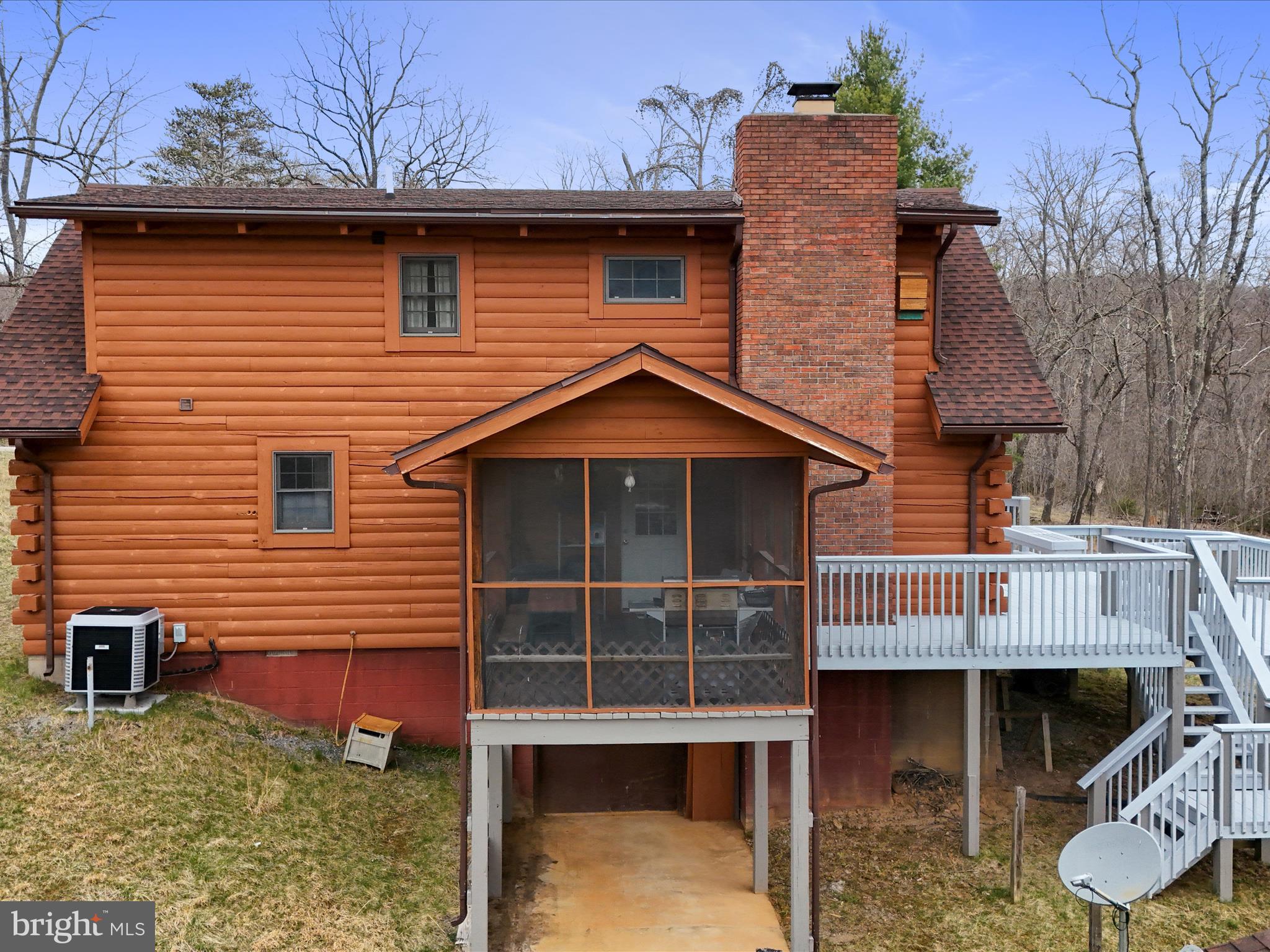 RIVER RIDGE - Residential