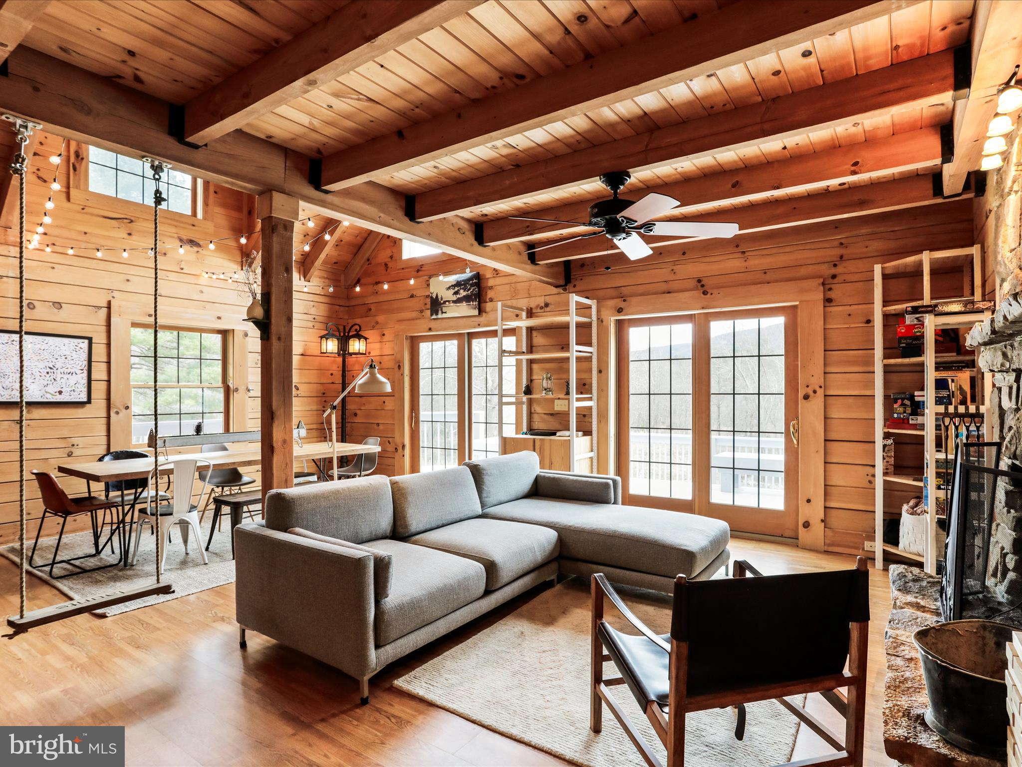 RIVER RIDGE - Residential