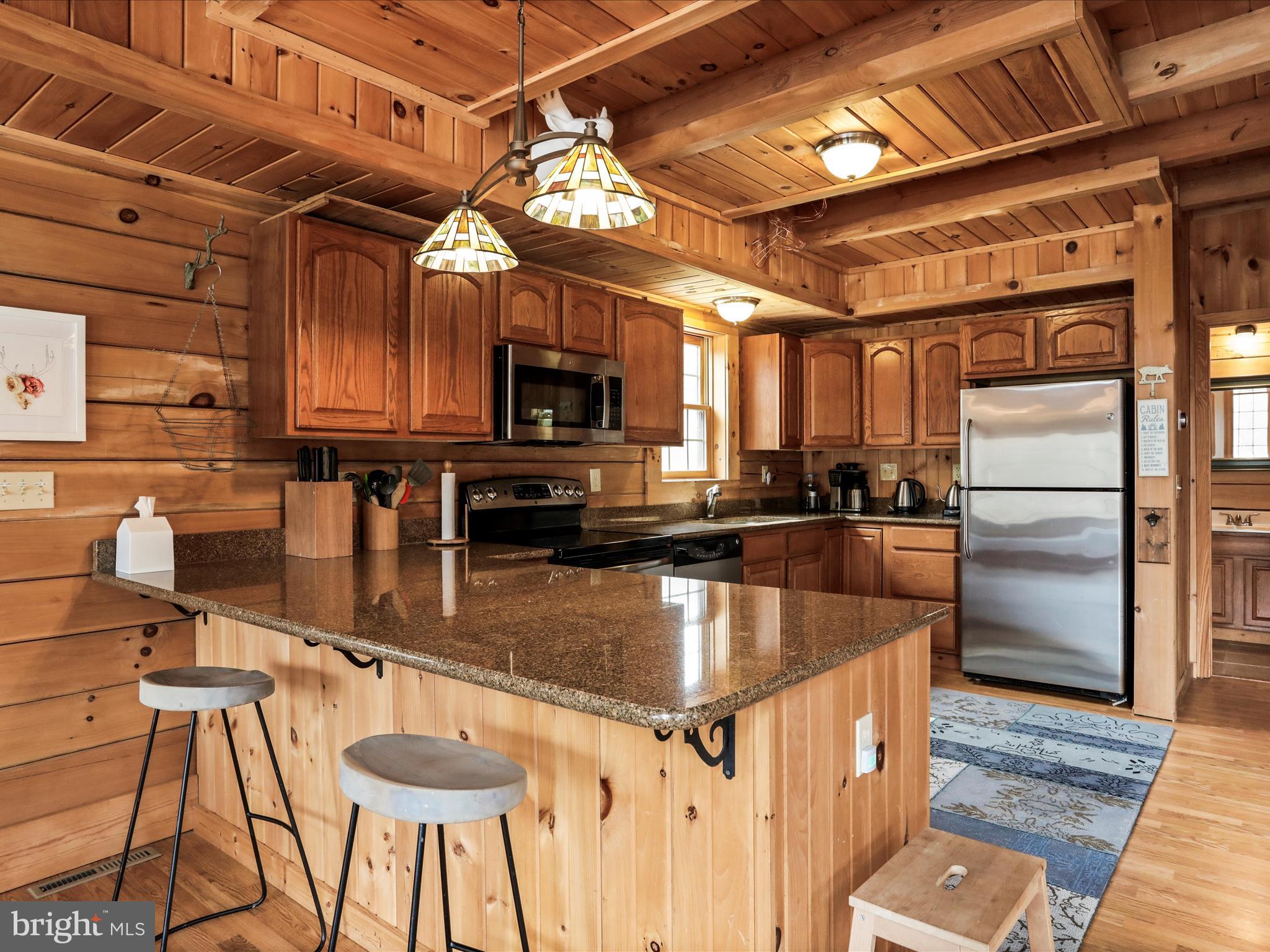 RIVER RIDGE - Residential