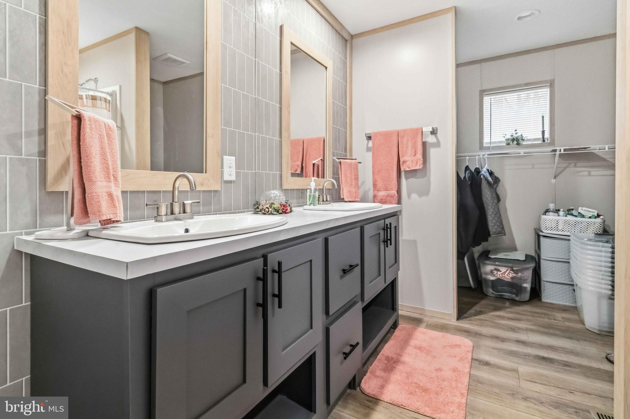 BAINBRIDGE - Residential