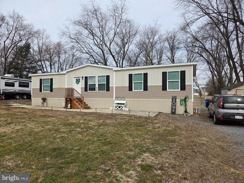 254 WALNUT STREET BAINBRIDGE PA 17502