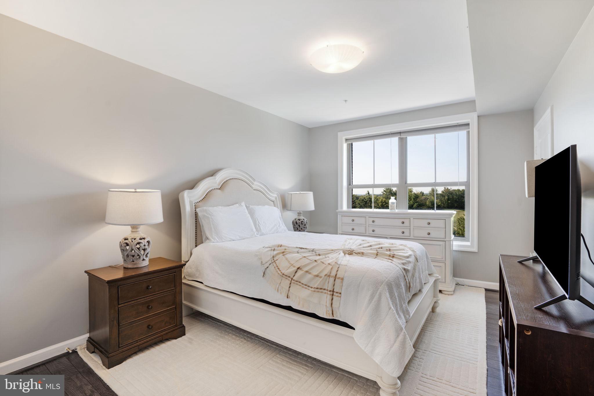 BELMONT BAY - Residential