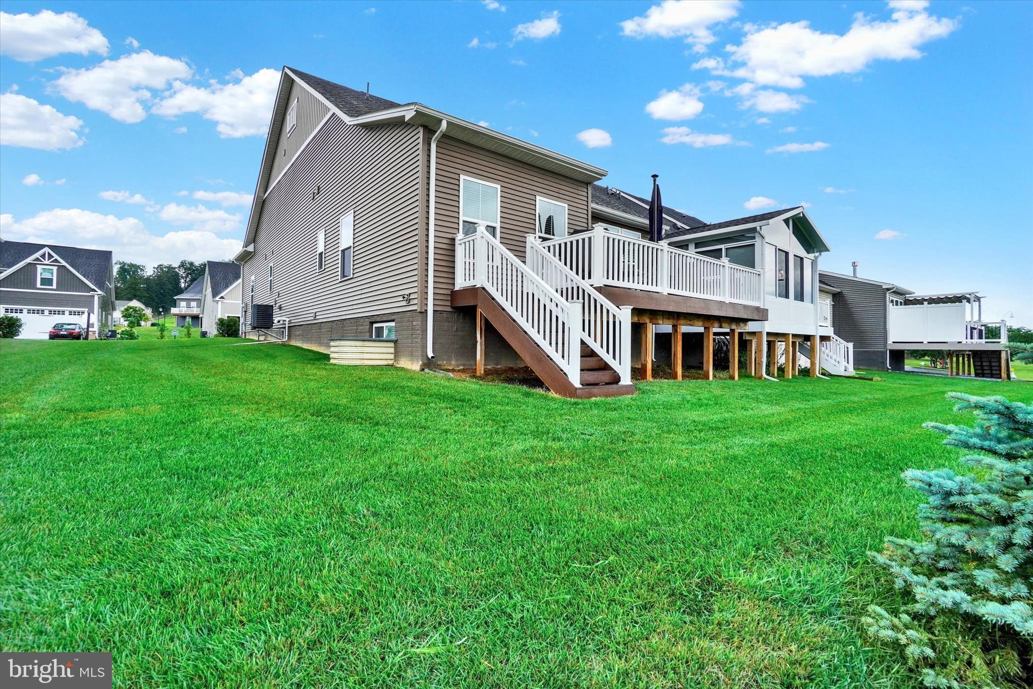 REGENTS' GLEN/GREENLEIGH - Residential