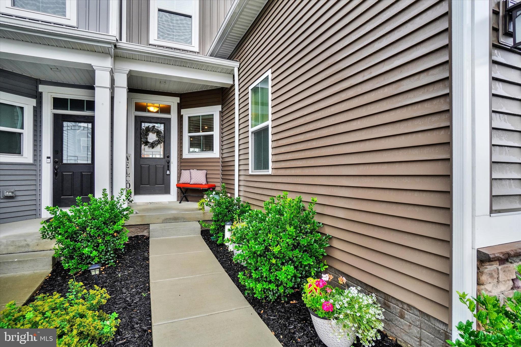 REGENTS' GLEN/GREENLEIGH - Residential