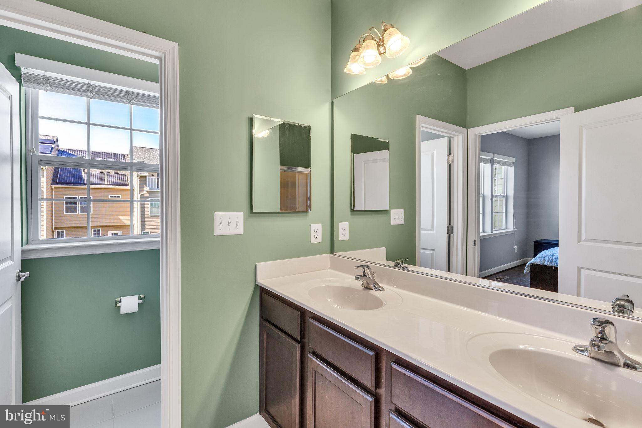 CREEKSTONE VILLAGE - Residential