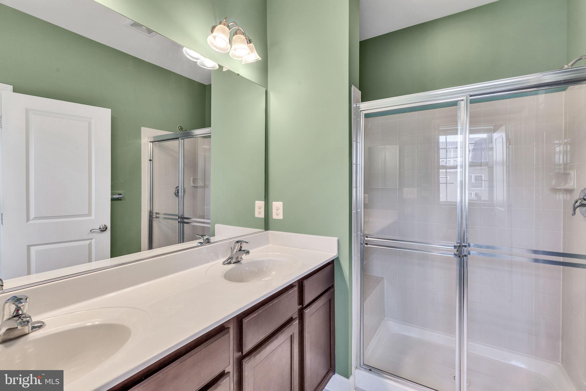 CREEKSTONE VILLAGE - Residential