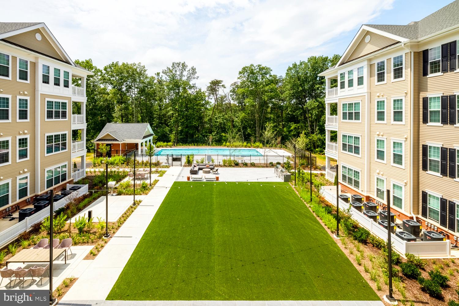 CREEKSTONE VILLAGE - Residential