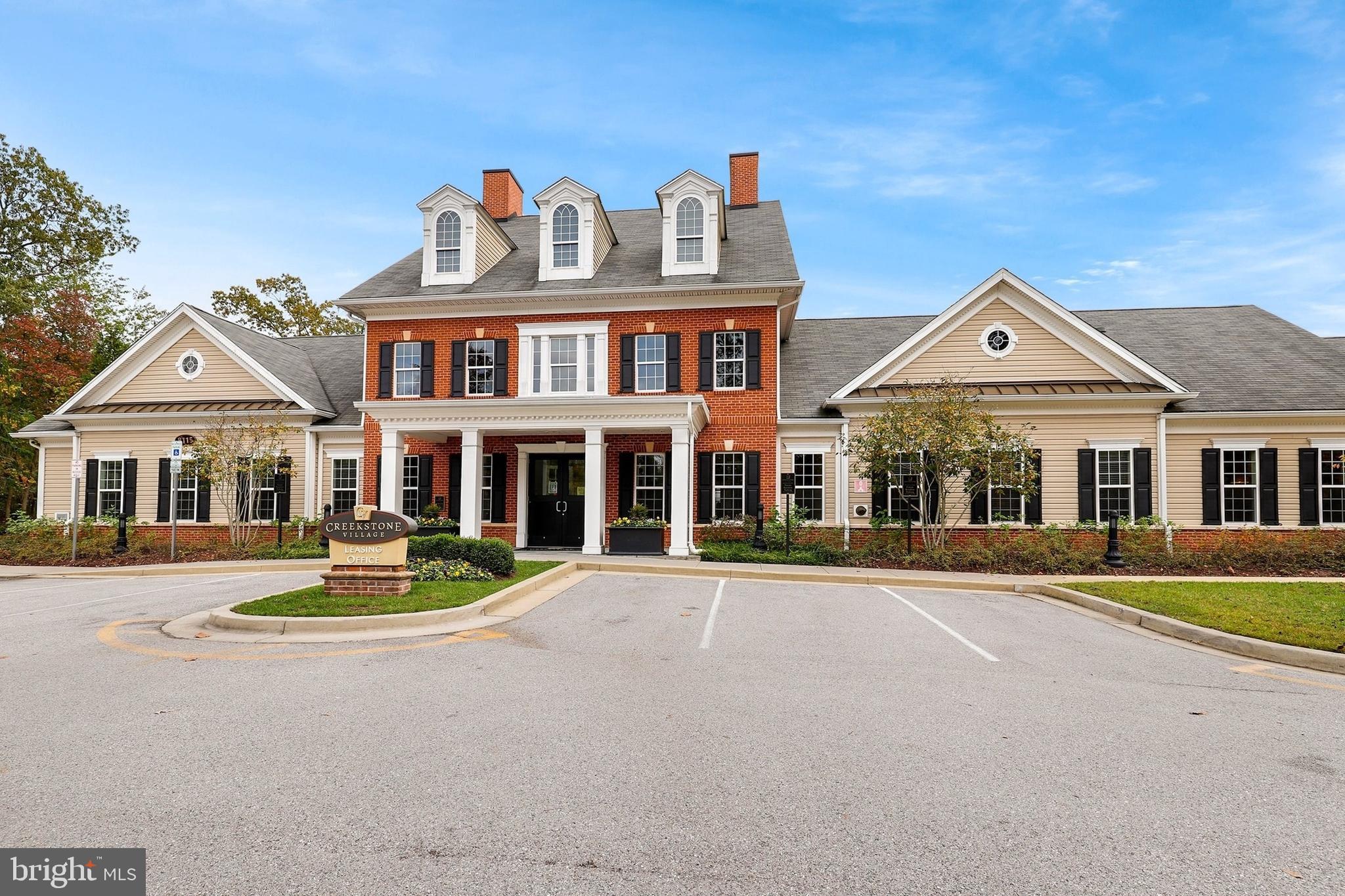 CREEKSTONE VILLAGE - Residential