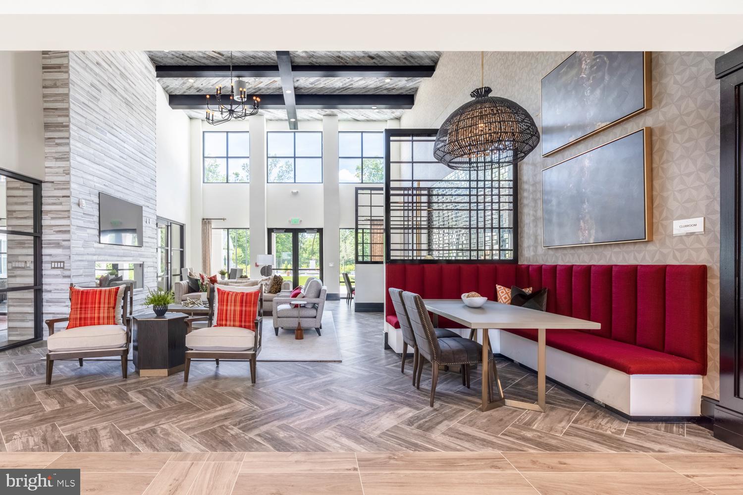 CREEKSTONE VILLAGE - Residential