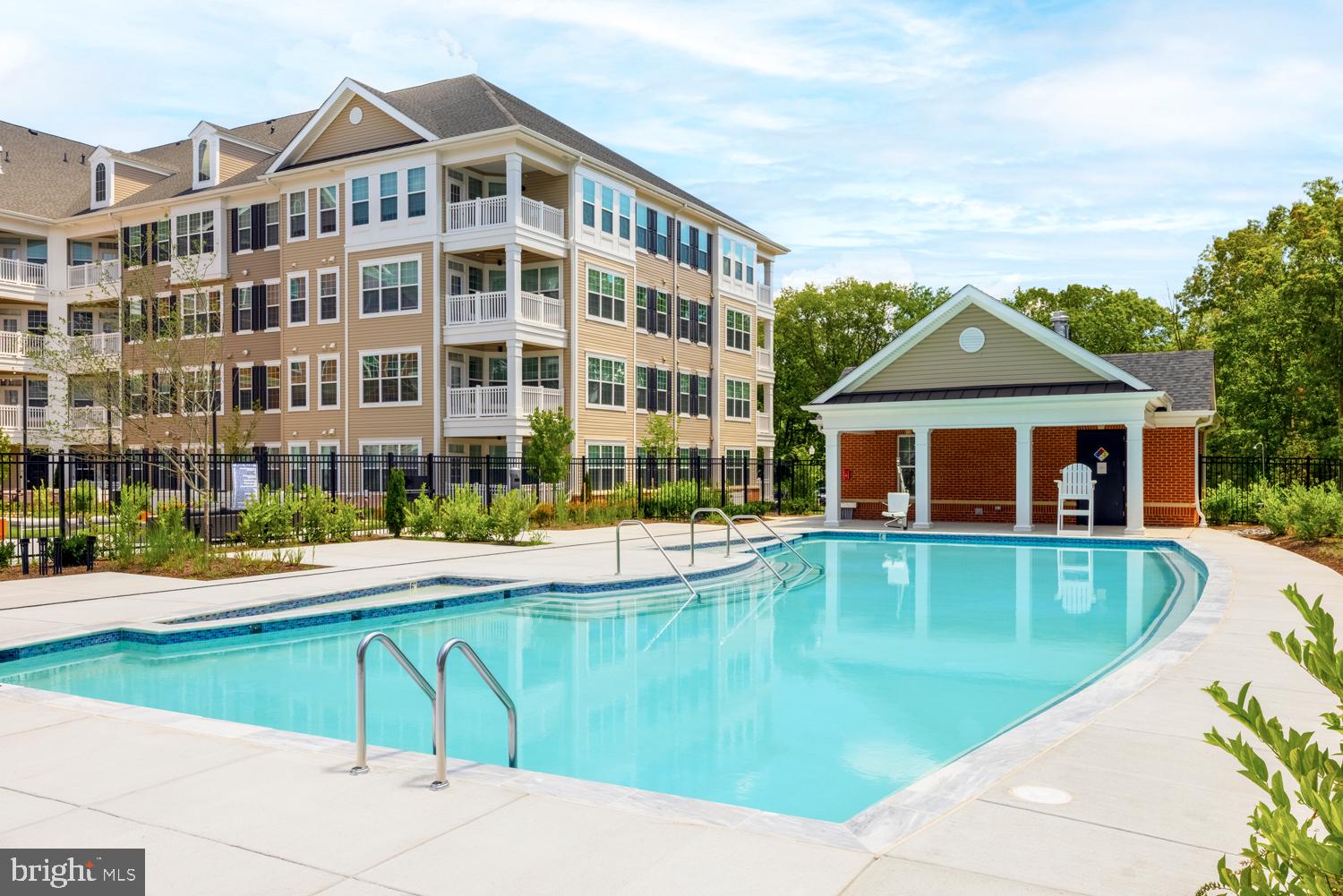 CREEKSTONE VILLAGE - Residential