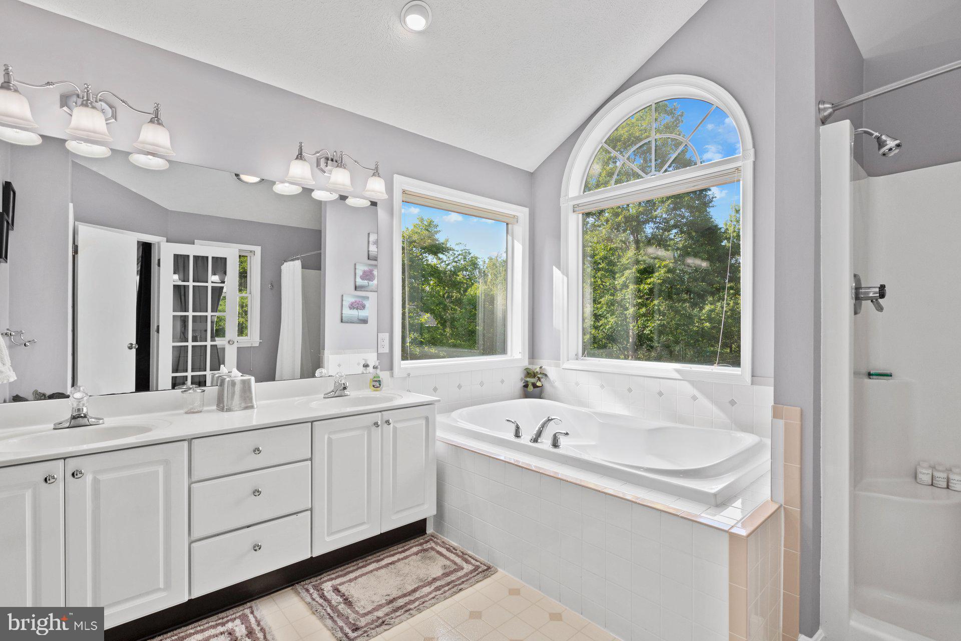 GREENVIEW WEST - Residential