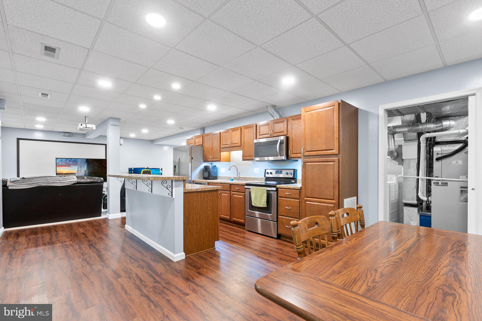 GREENVIEW WEST - Residential