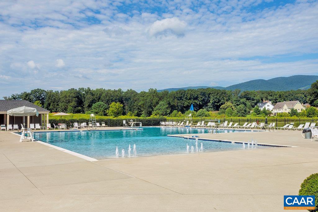 OLD TRAIL - Residential