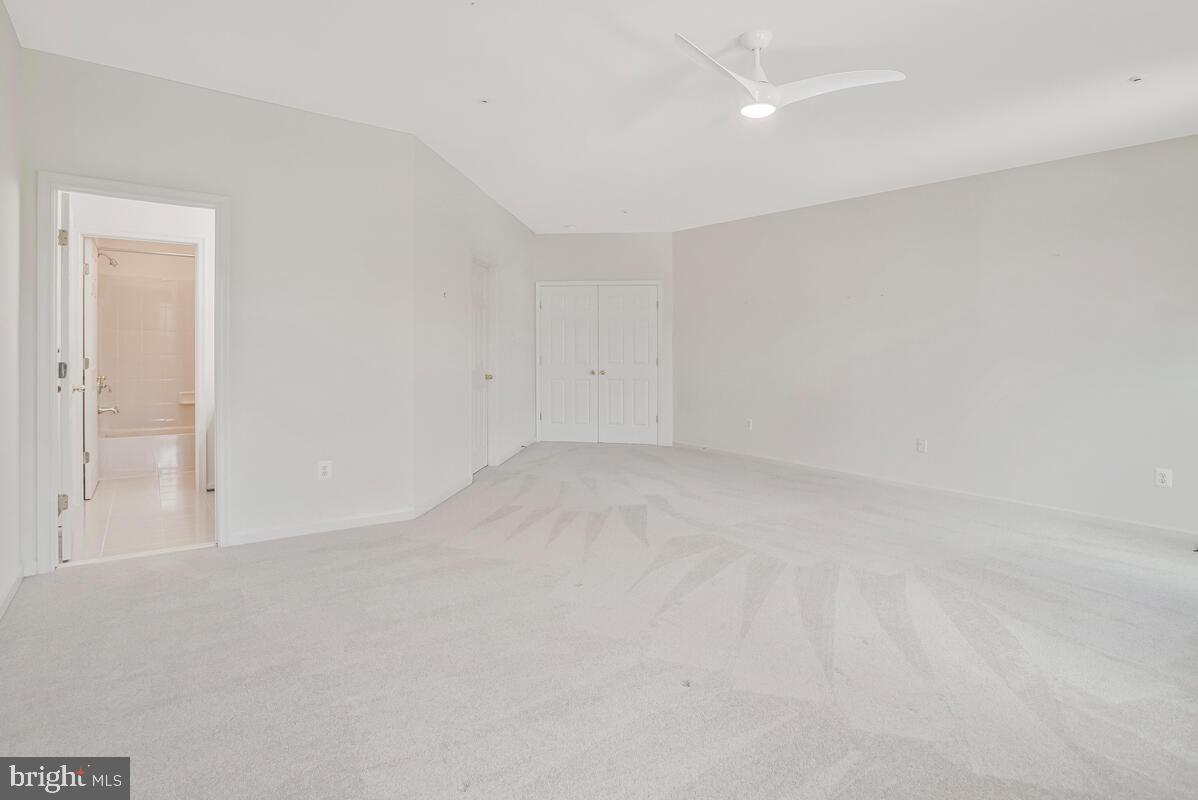 SNOWDEN OVERLOOK - Residential