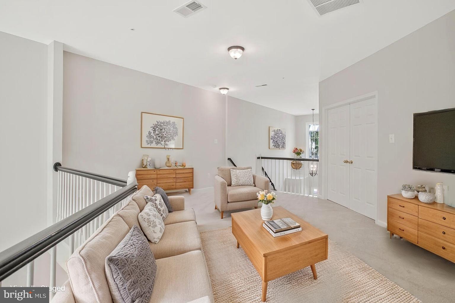 SNOWDEN OVERLOOK - Residential