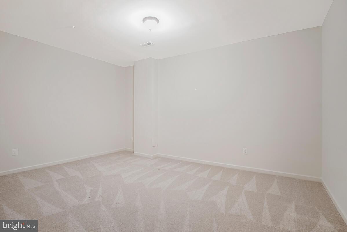 SNOWDEN OVERLOOK - Residential