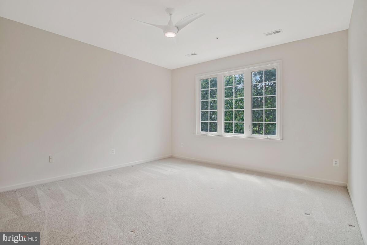 SNOWDEN OVERLOOK - Residential