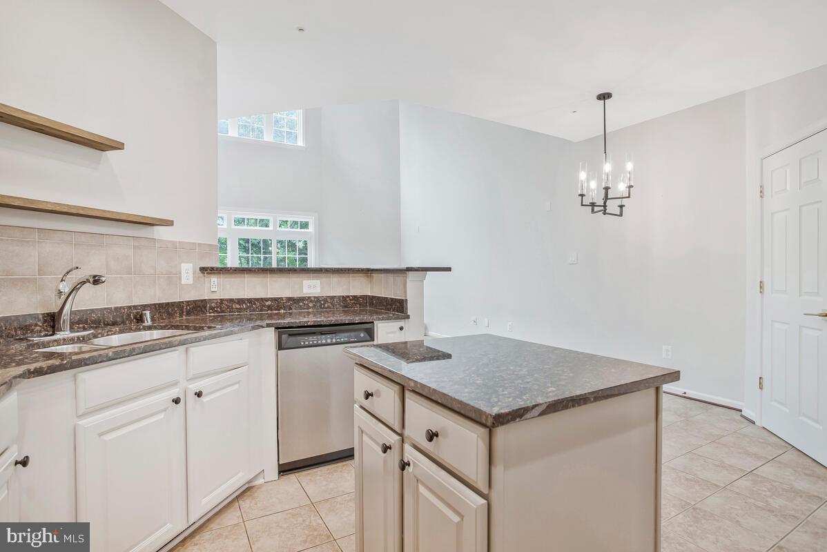 SNOWDEN OVERLOOK - Residential