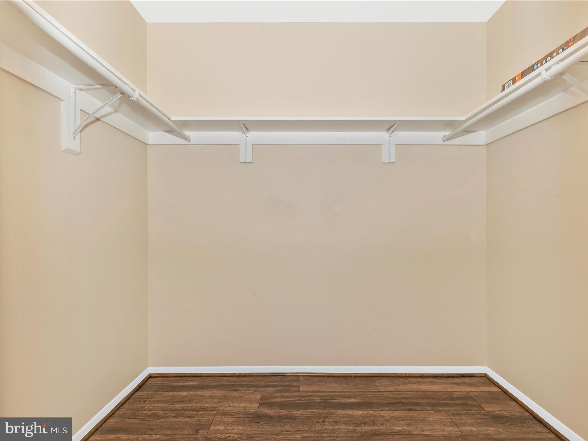 MOUNTAIN VILLAGE - Residential