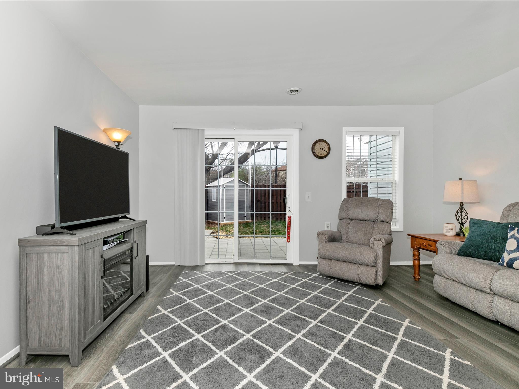 MOUNTAIN VILLAGE - Residential