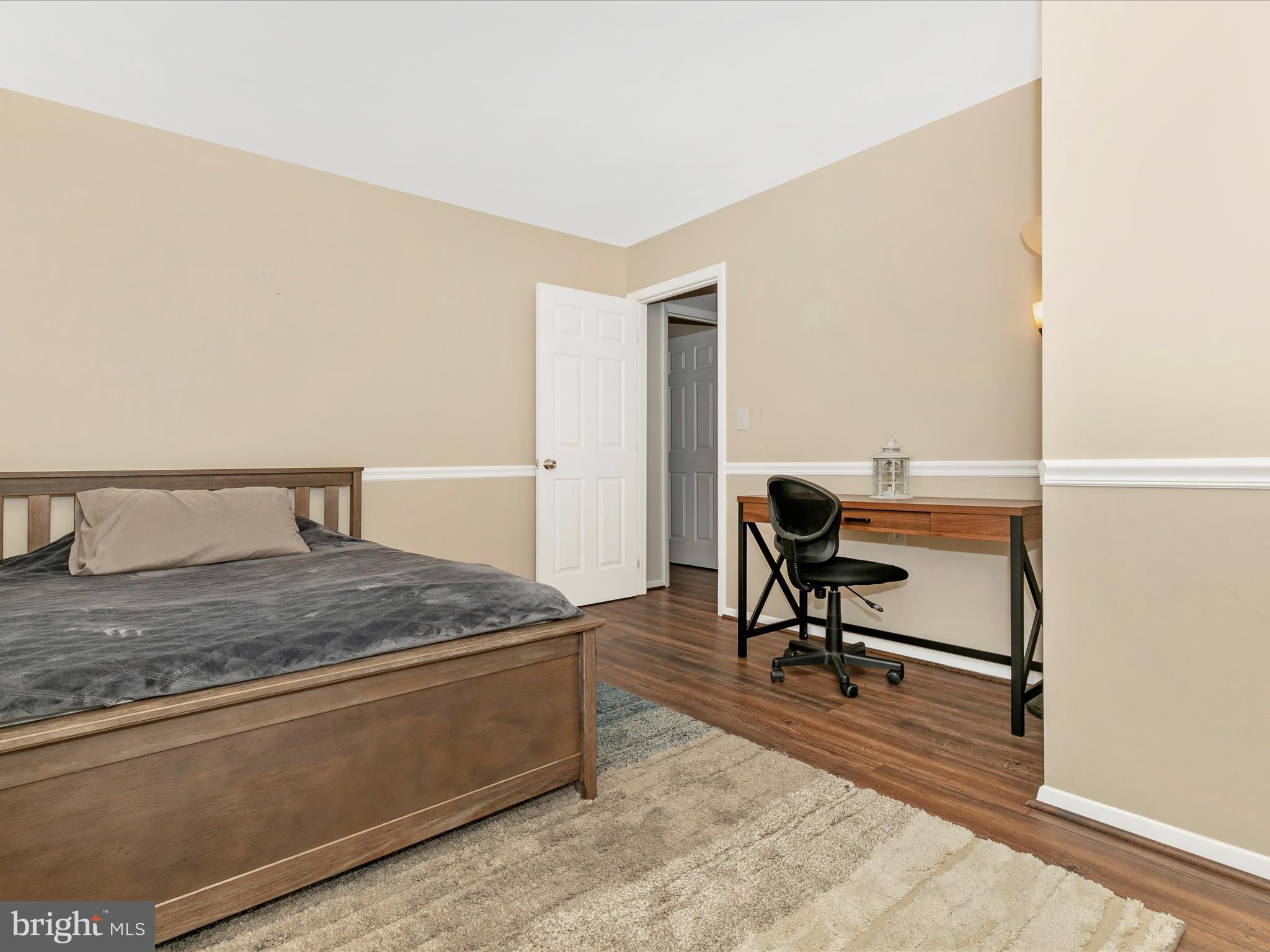 MOUNTAIN VILLAGE - Residential