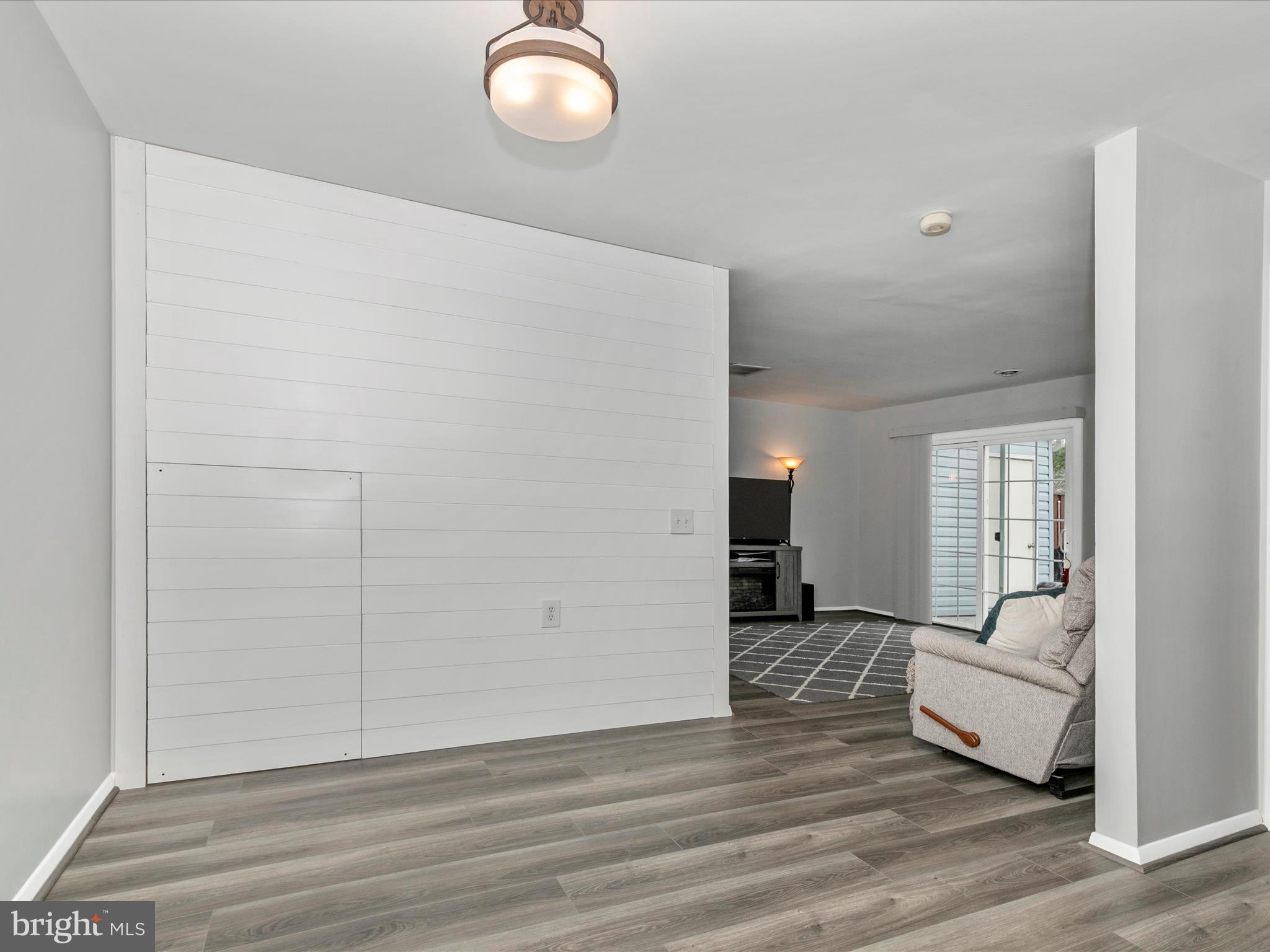 MOUNTAIN VILLAGE - Residential