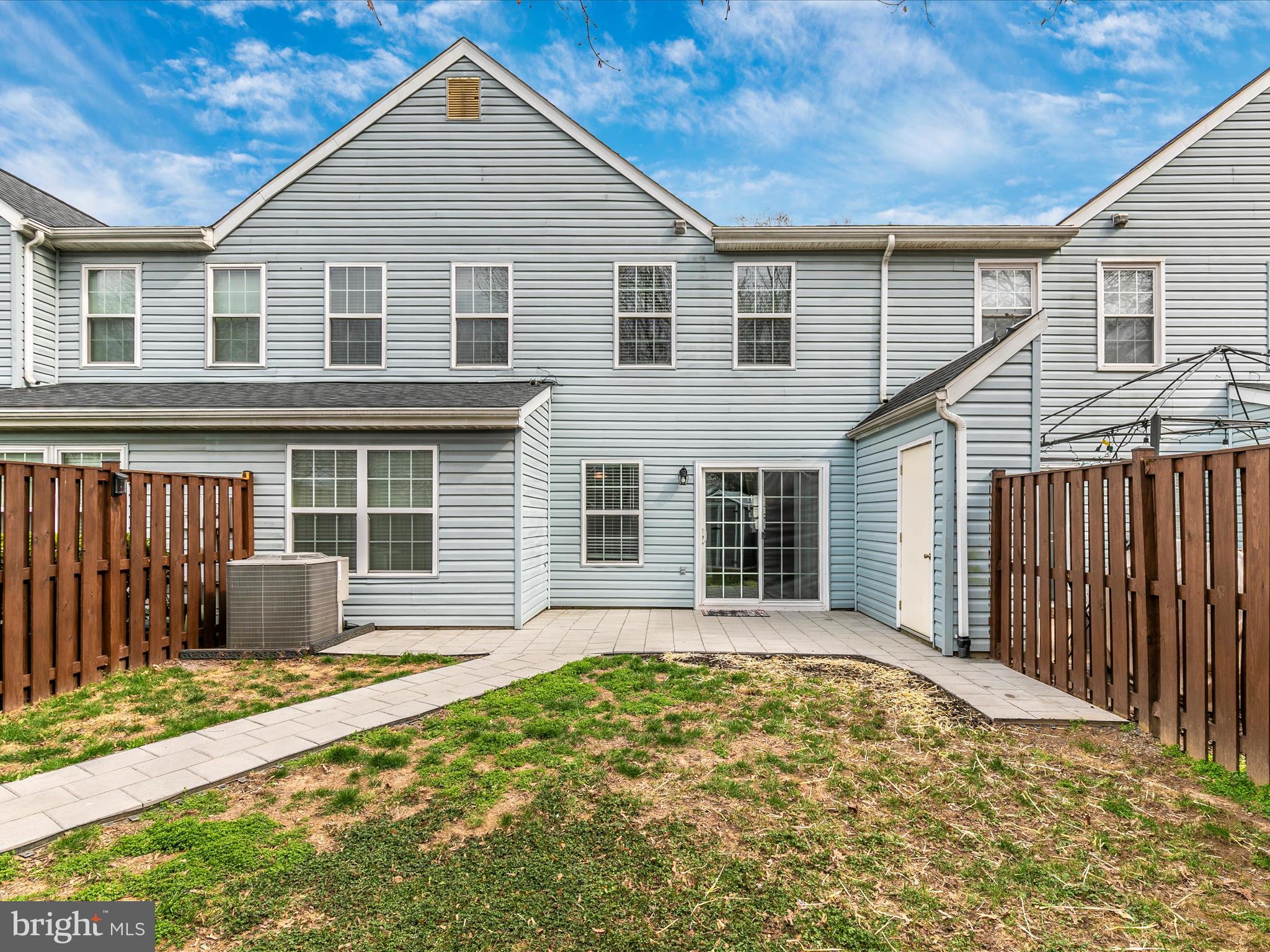 MOUNTAIN VILLAGE - Residential