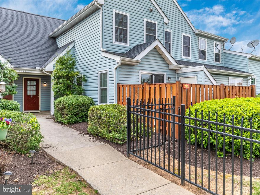 ✨ Beautifully Updated Townhome – Move-In Ready! ✨

This completely renovated townhome is a true stunner, packed with modern updates and thoughtful details throughout! The main level features brand-new luxury vinyl plank flooring, fresh paint, a charming shiplap accent wall, and an updated full bath with a walk-in shower. The galley style, eat-in, kitchen boasts new stone countertops, updated appliances (2021), and flows effortlessly into the bright and airy living space. A versatile main-level bedroom is perfect for an office, guest room, or home gym. Step through the sliding glass door to your private, fenced-in backyard—ideal for relaxing or entertaining, with a newly paved patio (2024).

Upstairs, you’ll find two generously sized bedrooms, including one with a walk-in closet, plus a beautifully updated full bath and convenient hall laundry.

✔️ Major updates include:

LVP Flooring (2025)

Fresh Paint (2025)

Kitchen Stone Countertops (2025)

Main-Level Bath Redone (2025)

Backyard Fence (2023)

Patio (2024)

Upstairs Flooring (2023)

Upstairs Bath Redone (2025)

Additional highlights: Windows and patio door (approx. 8 years old), HVAC (approx. 12 years old).

Enjoy neighborhood amenities, no city taxes, a central location - close to all major commuter routes, and so many upgrades—this one won’t last long!

📍 Schedule your showing today!