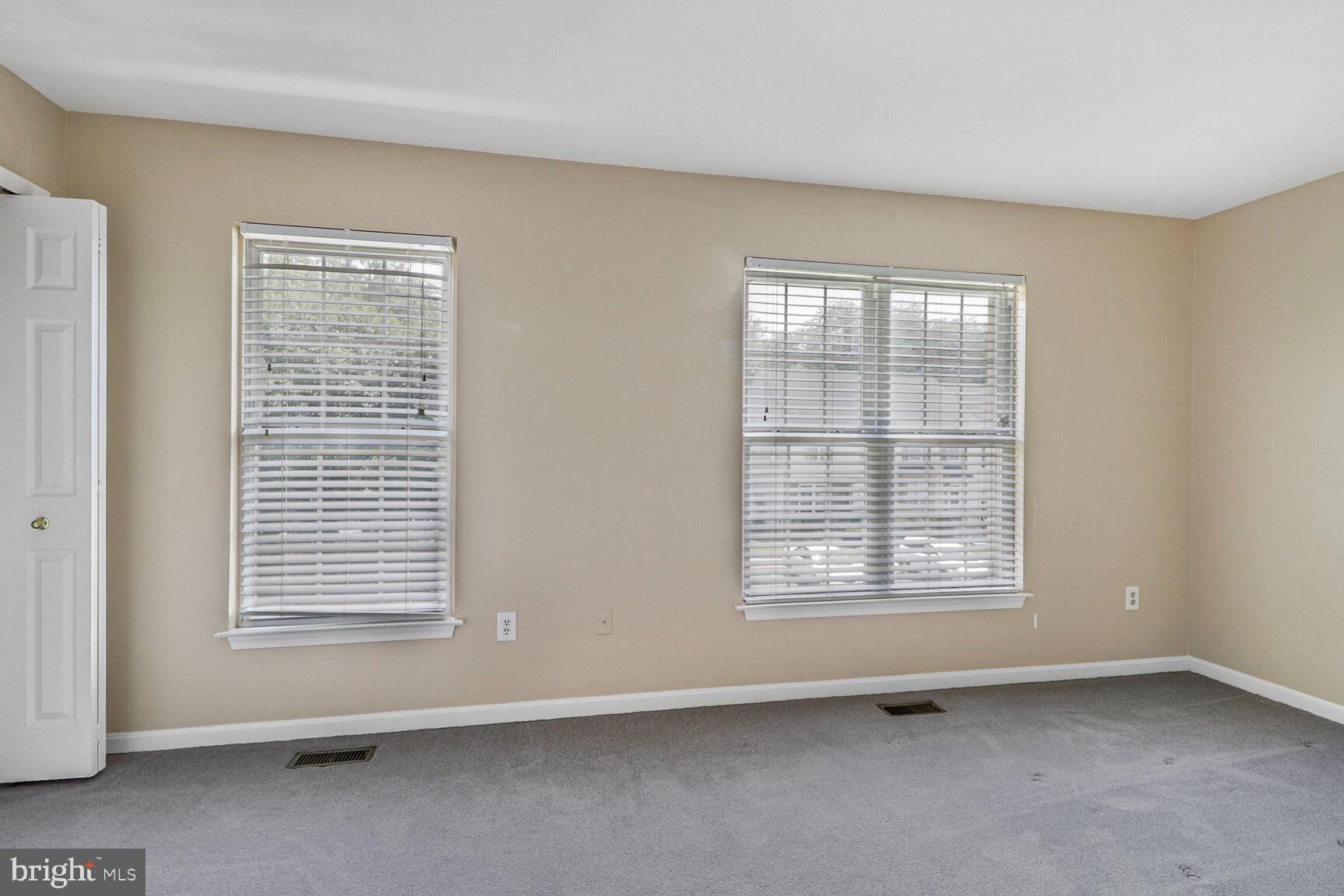 SEVERN - Residential Lease