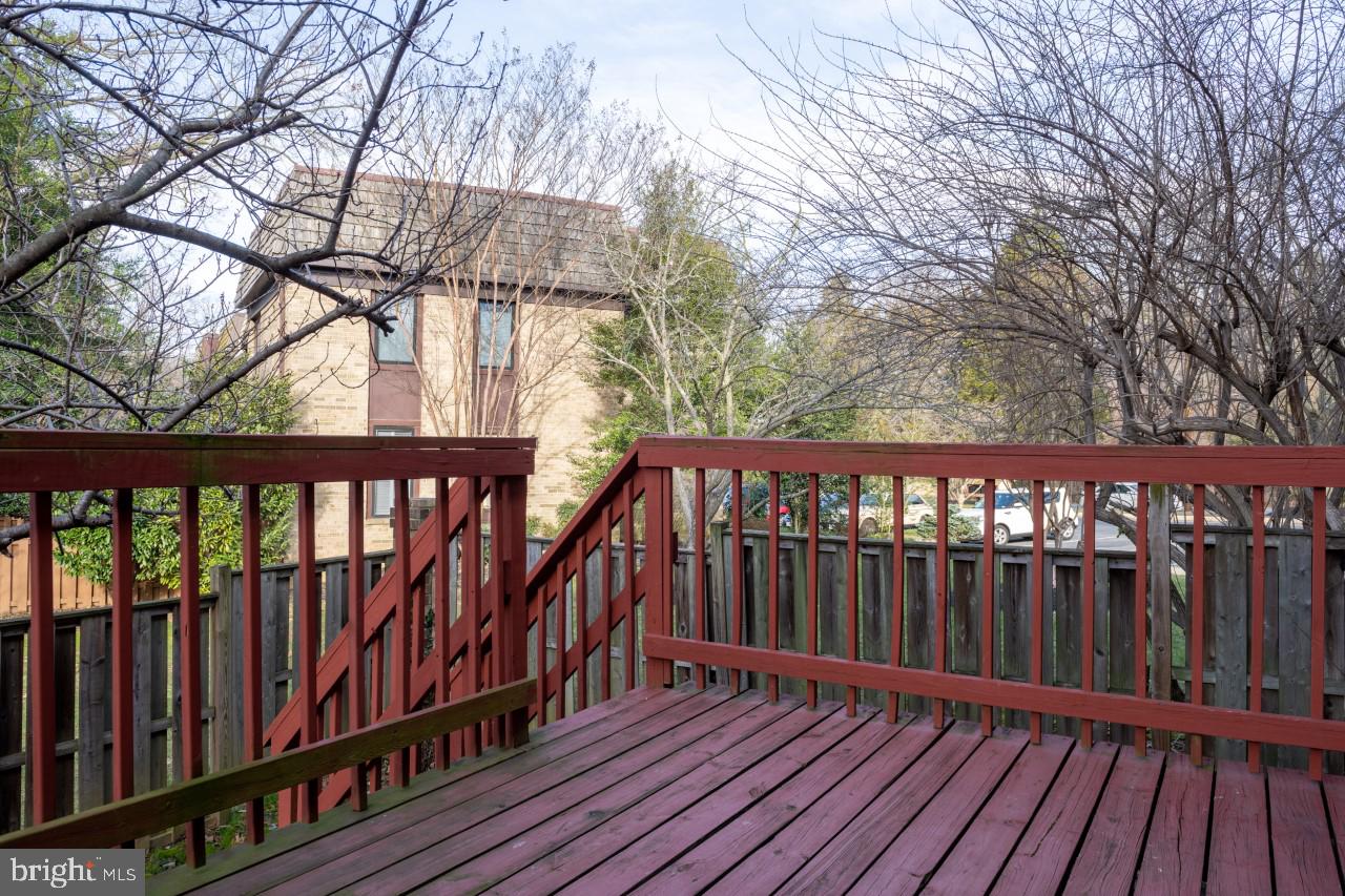 CHERRYWOOD SQUARE - Residential