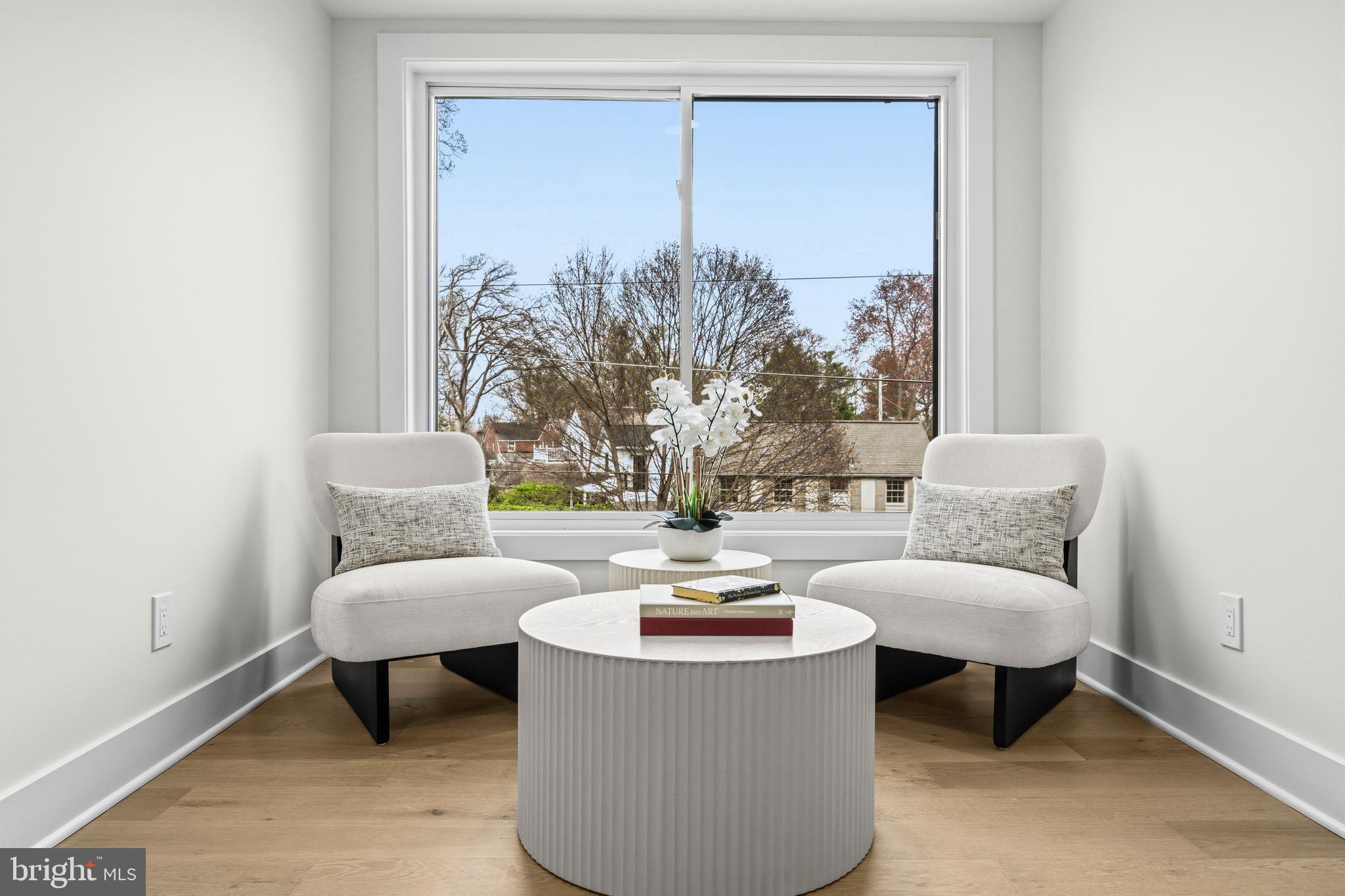 WOODACRES - Residential