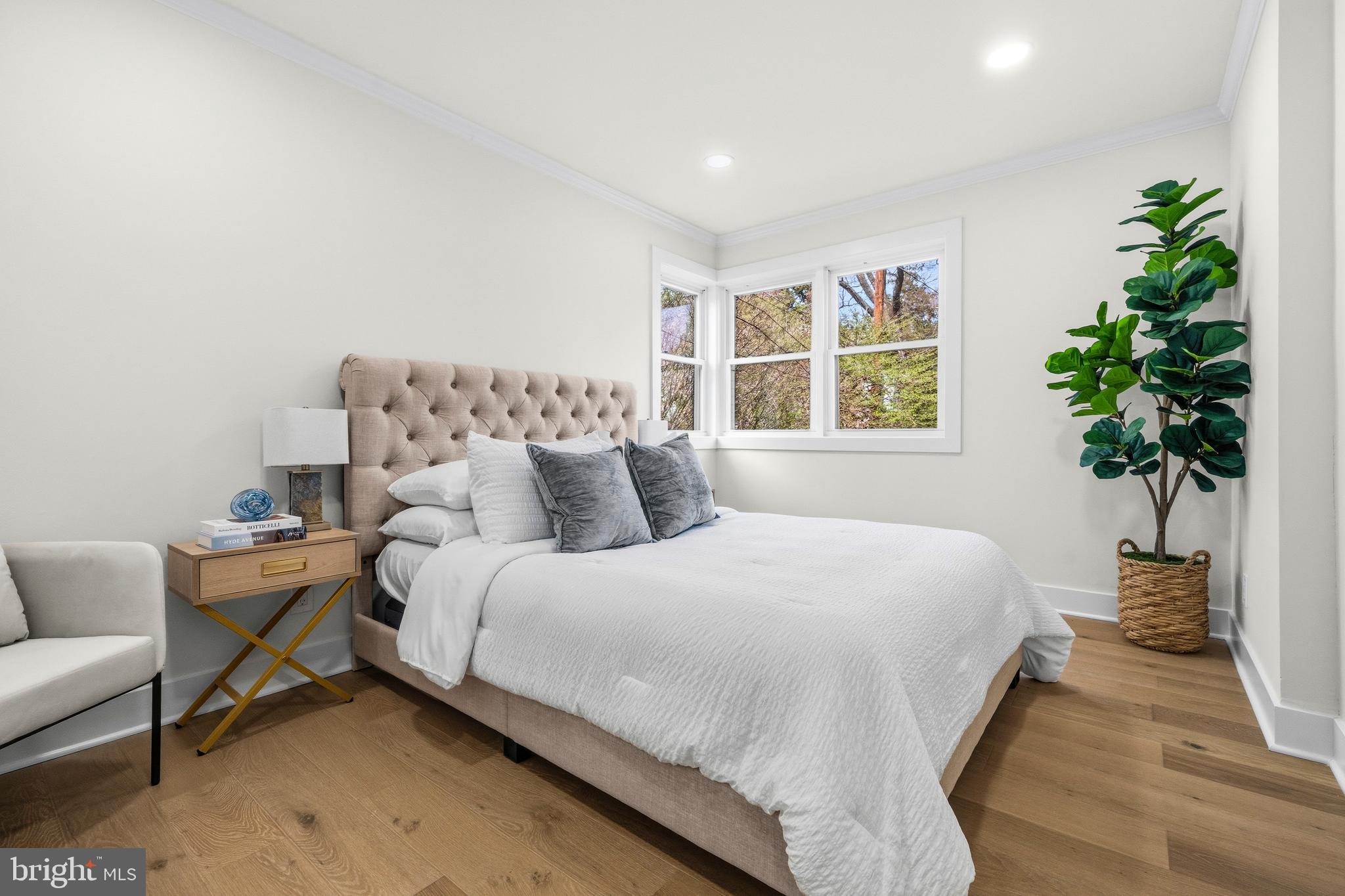 WOODACRES - Residential