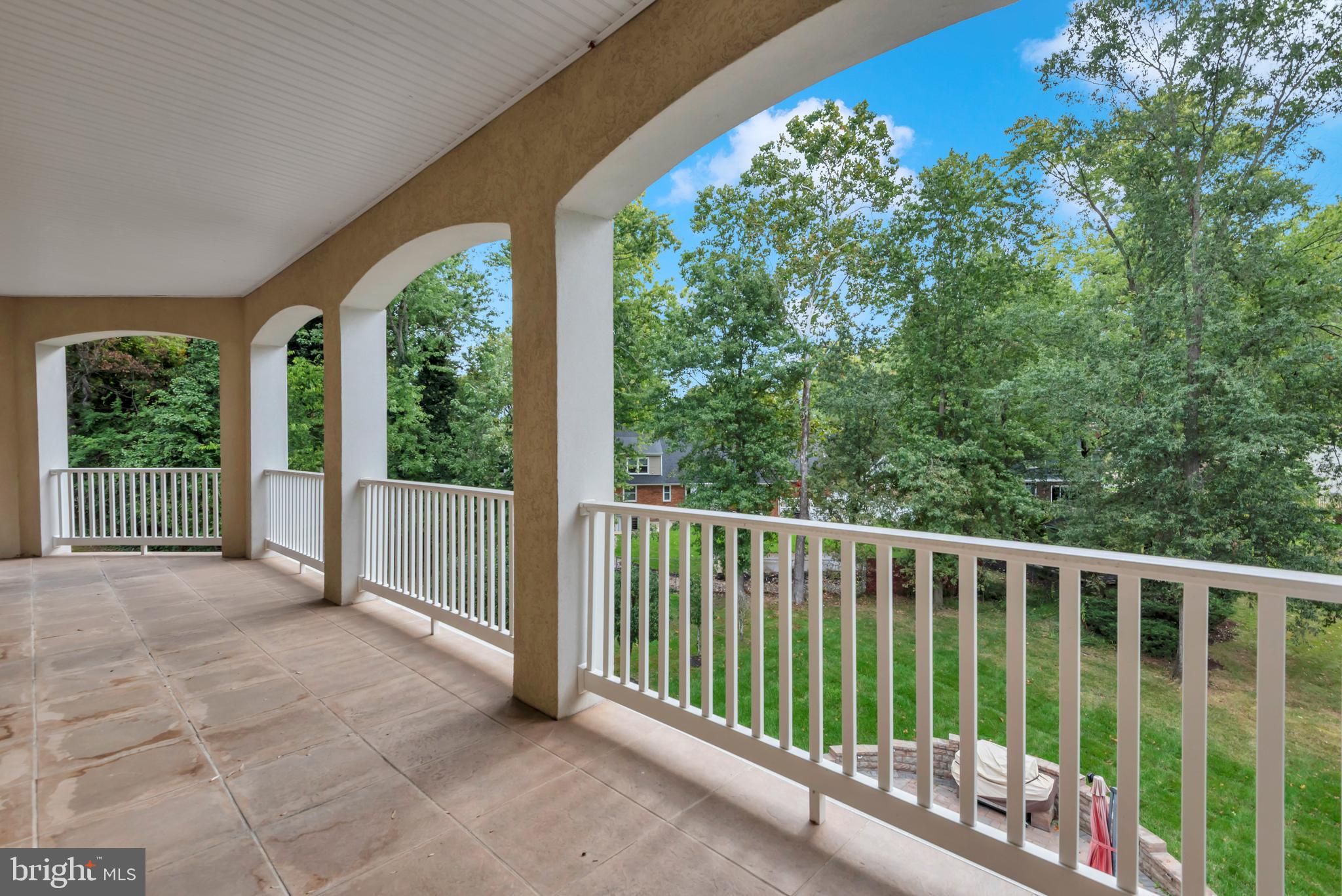 TANTALLON ON THE POTOMAC - Residential