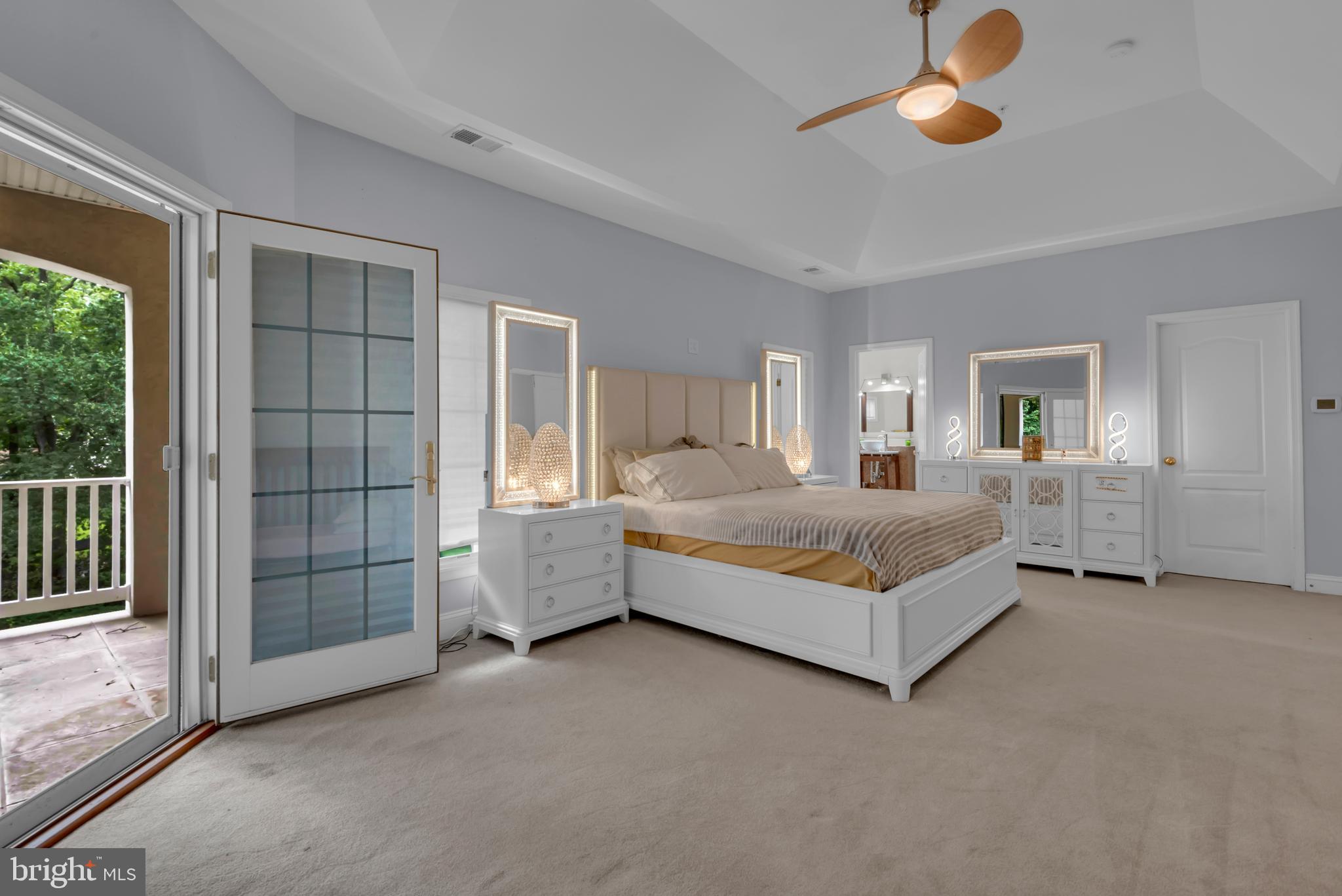 TANTALLON ON THE POTOMAC - Residential