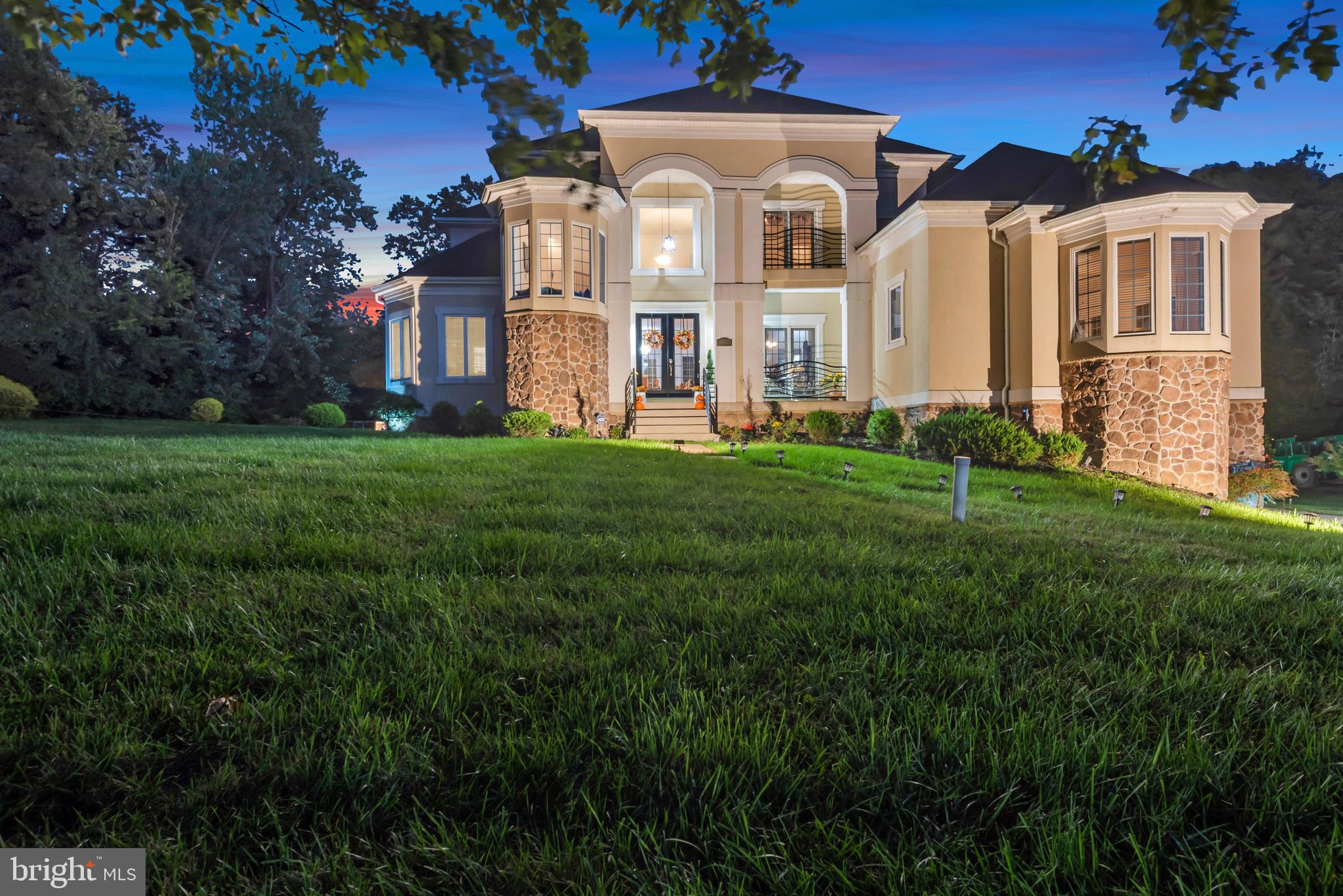 TANTALLON ON THE POTOMAC - Residential