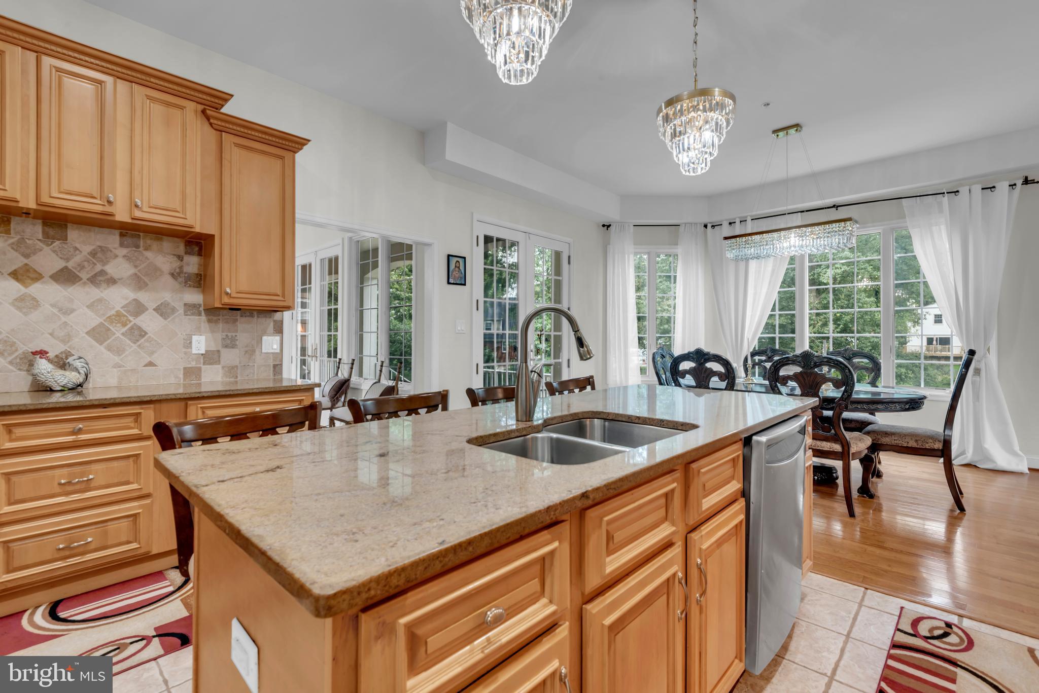 TANTALLON ON THE POTOMAC - Residential