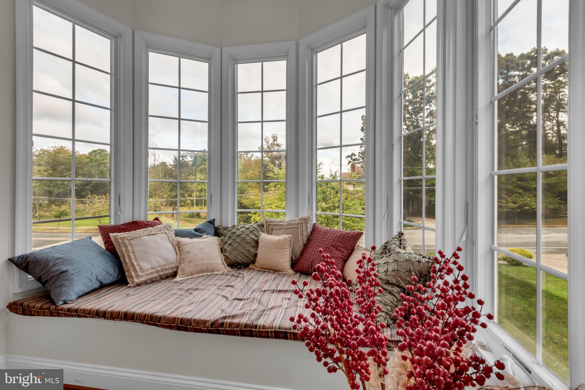 TANTALLON ON THE POTOMAC - Residential